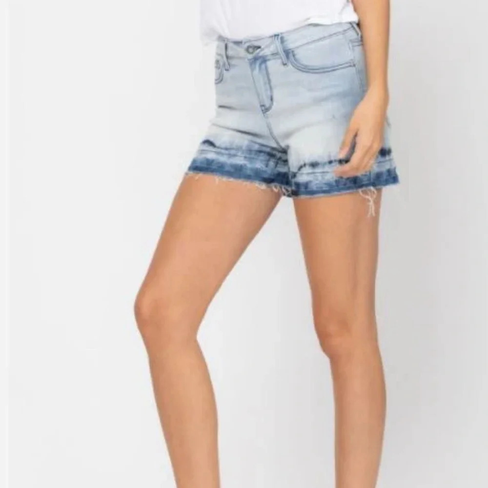 Judy Blue tie‎ dye denim jean shorts - Picture 3 of 5
